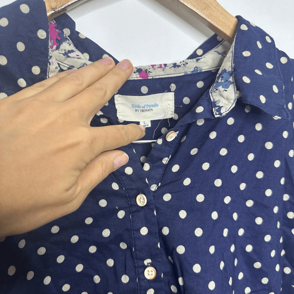 Trovata Birds of Paradis Polka Dot Lace Insert Popover Top blue womens Large - Picture 3 of 5